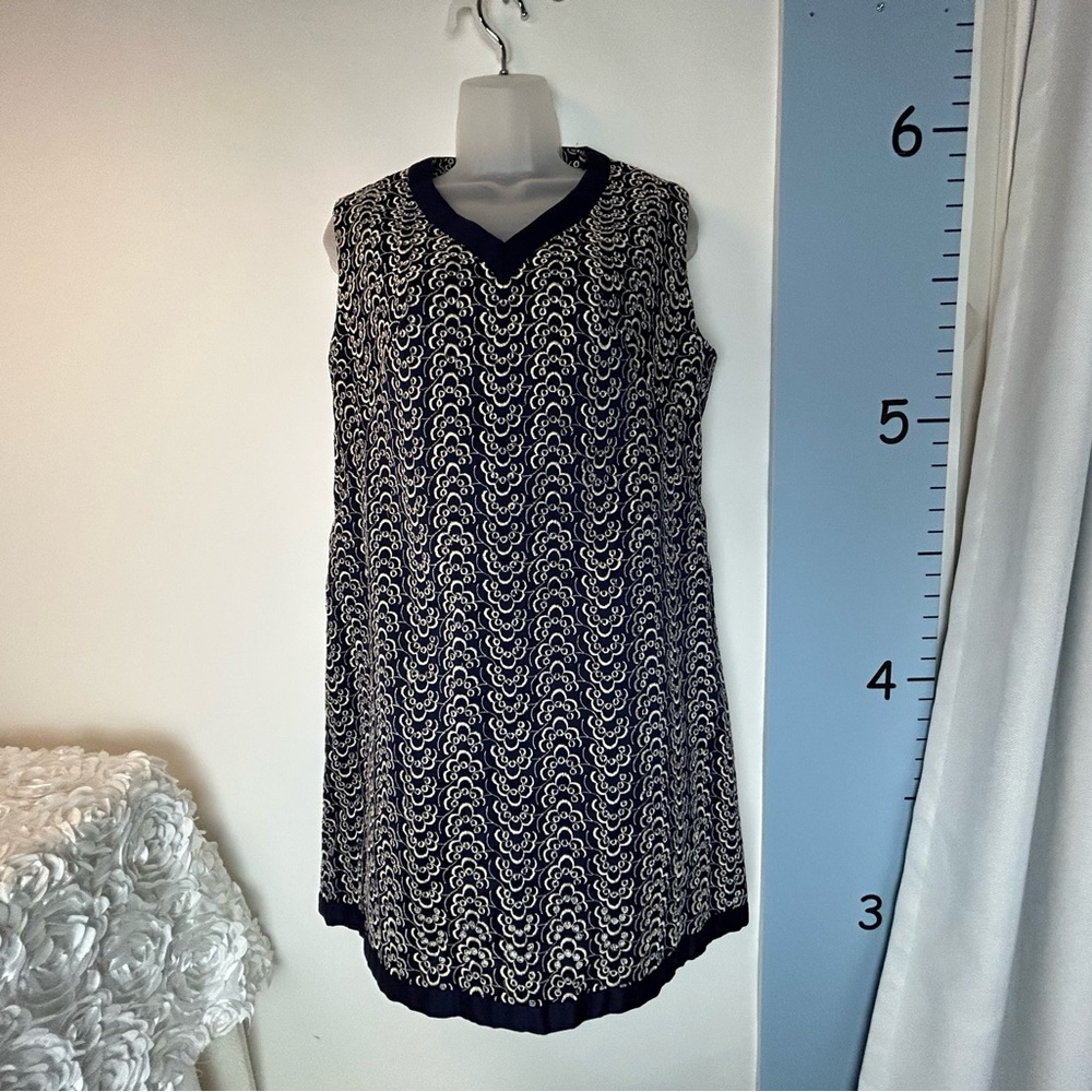 Dark Blue & White Eyelet‎ Paisley Mini Dress Large Preppy